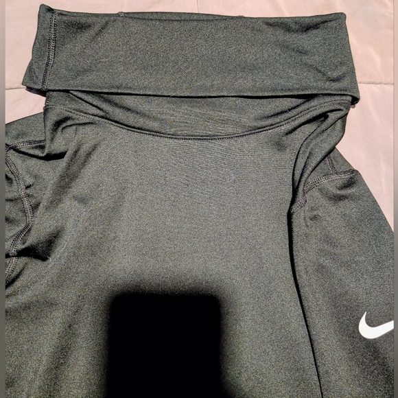 Nike Dri-fit Long Sleeve Black Cowl Neck Top Large Excellent Condition - Picture 2 of 11